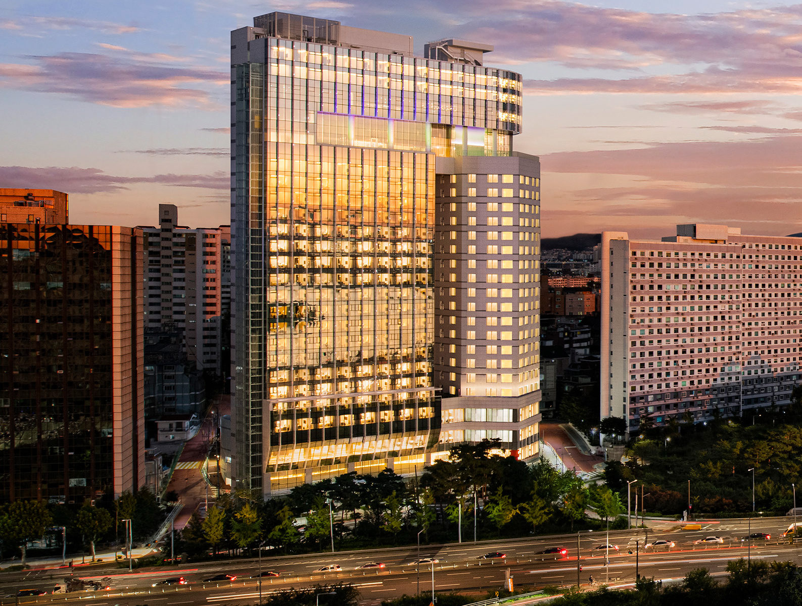 hotel naru mgallery